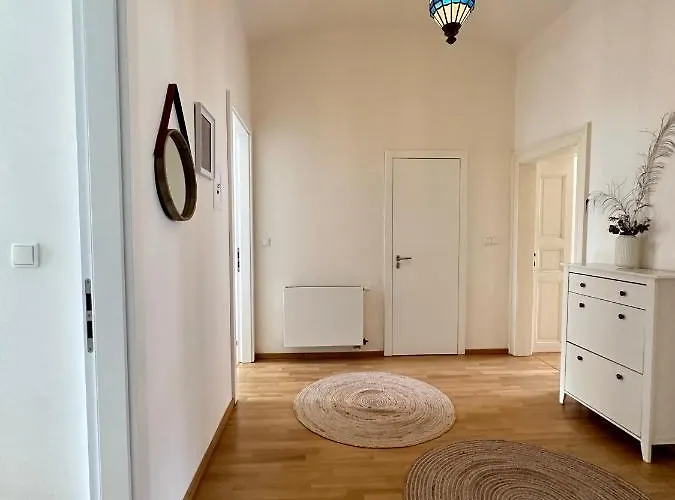 3bdr Bohemian Style Flat With Balcony Apartmán Praha